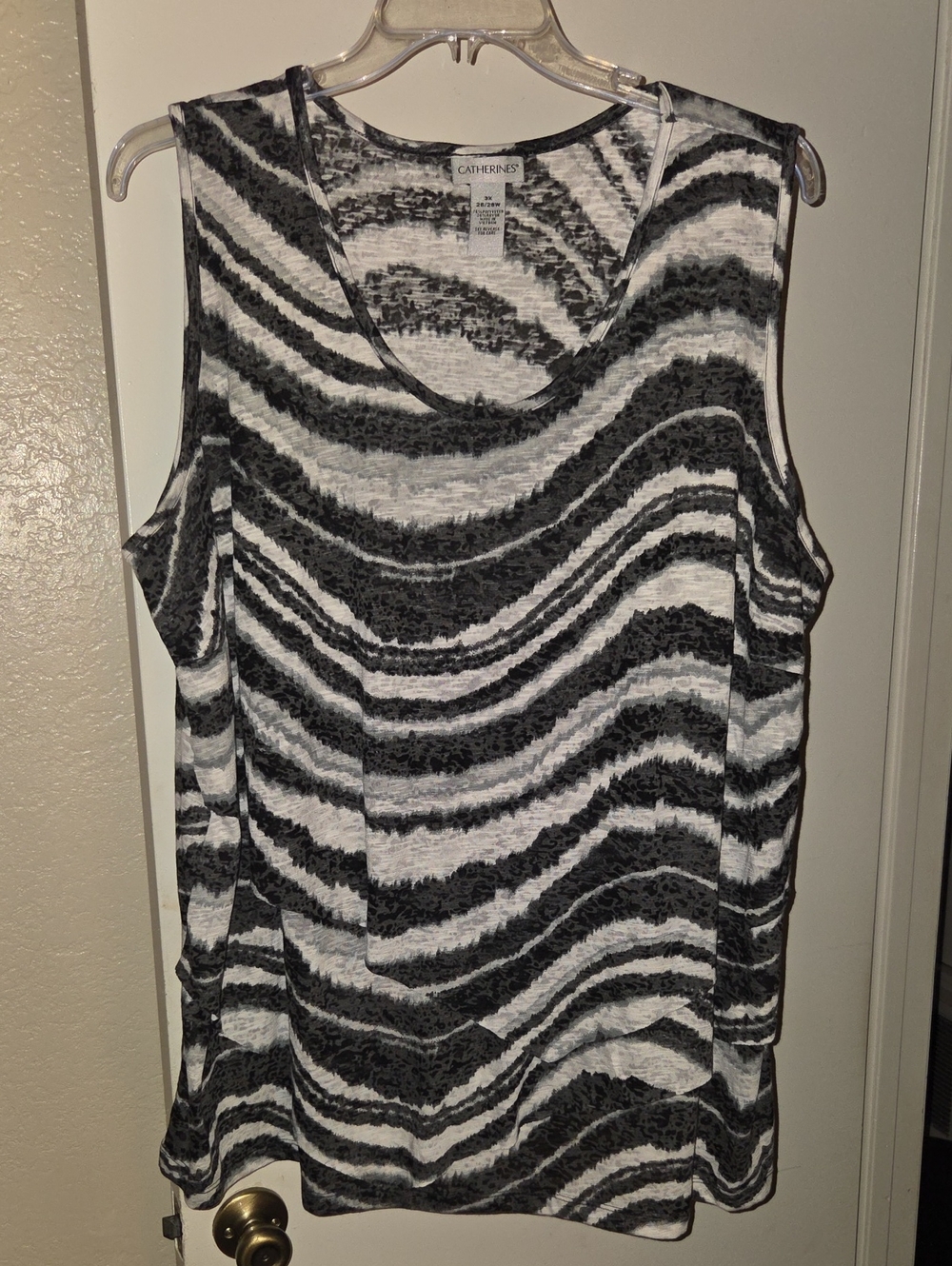 Catherines Size-3X Women's Tank Top - Gray & White Striped - Excellent Condition